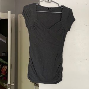 Fitted grey shirt